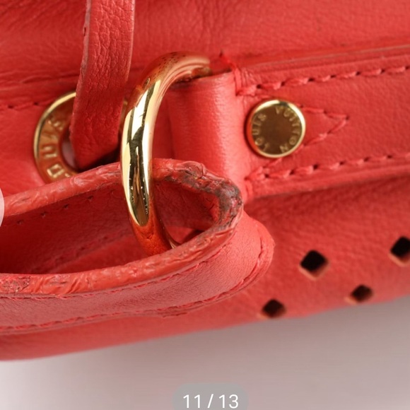 Louis Vuitton Pink Hobo Bag with Perforated Design - Picture 10 of 16